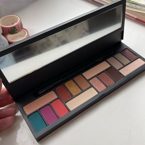SMASHBOX brand new palette